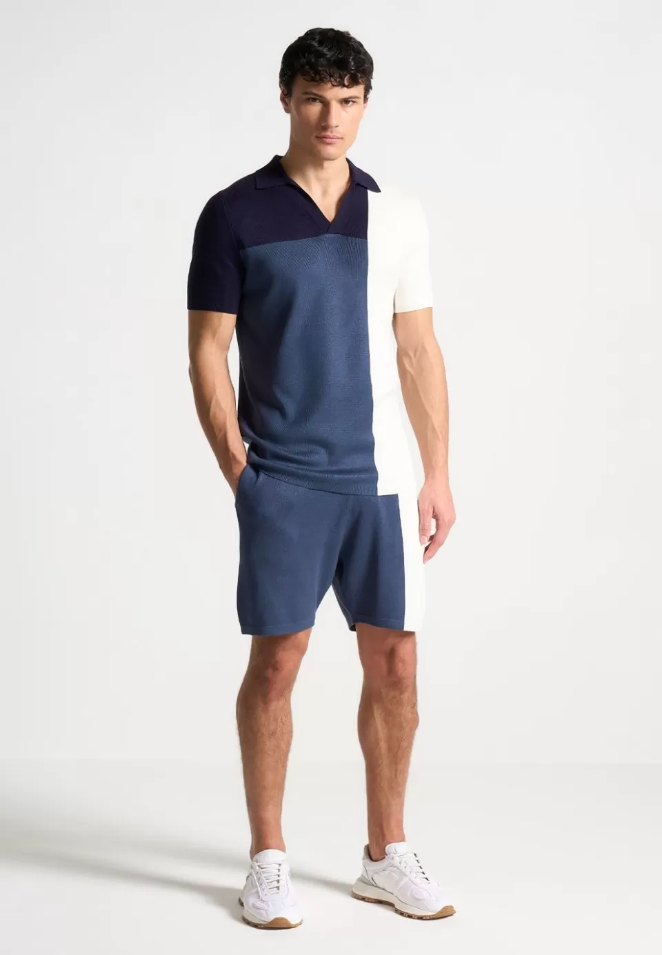 Manière De Voir Colour Block Knit Shorts - Navy/Steel>Man Short Sets