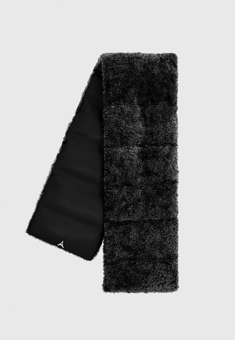 Manière De Voir Eiffel Plush Mittens And Vegan Leather And Plush Puffer Scarf Set - Bl>Woman Gloves