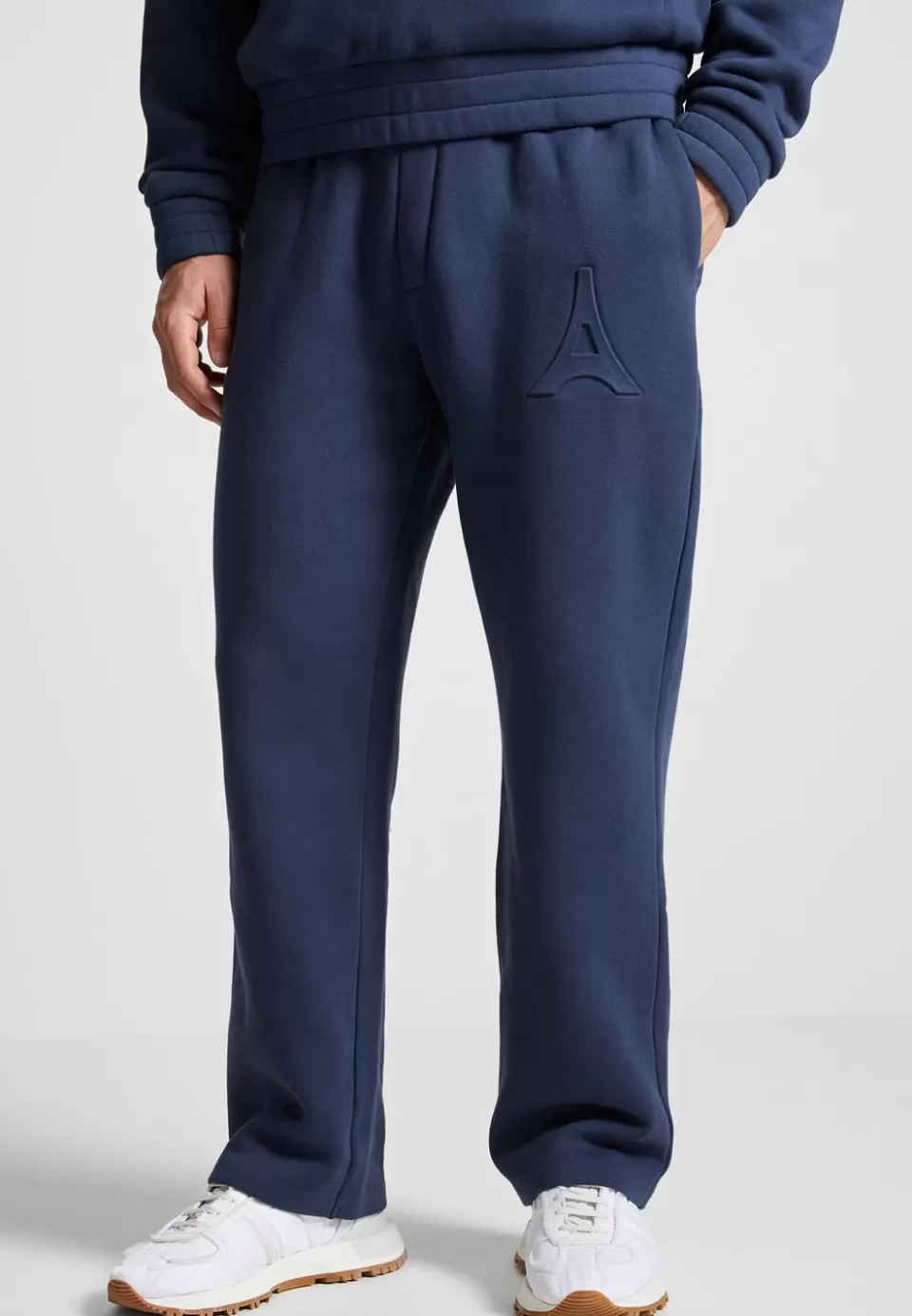 Manière De Voir Eternel 420Gsm Eiffel Embossed Joggers>Man Casual Co-Ords