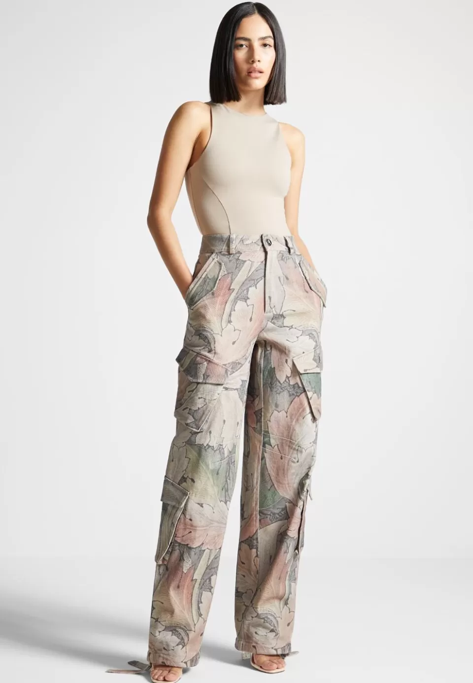 Manière De Voir High Waisted Renaissance Camo Cargo Pants>Woman Cargo Pants & Joggers