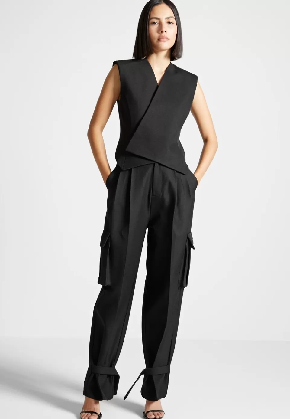 Manière De Voir Tailored Pleated Cargo Trousers>Woman Trousers
