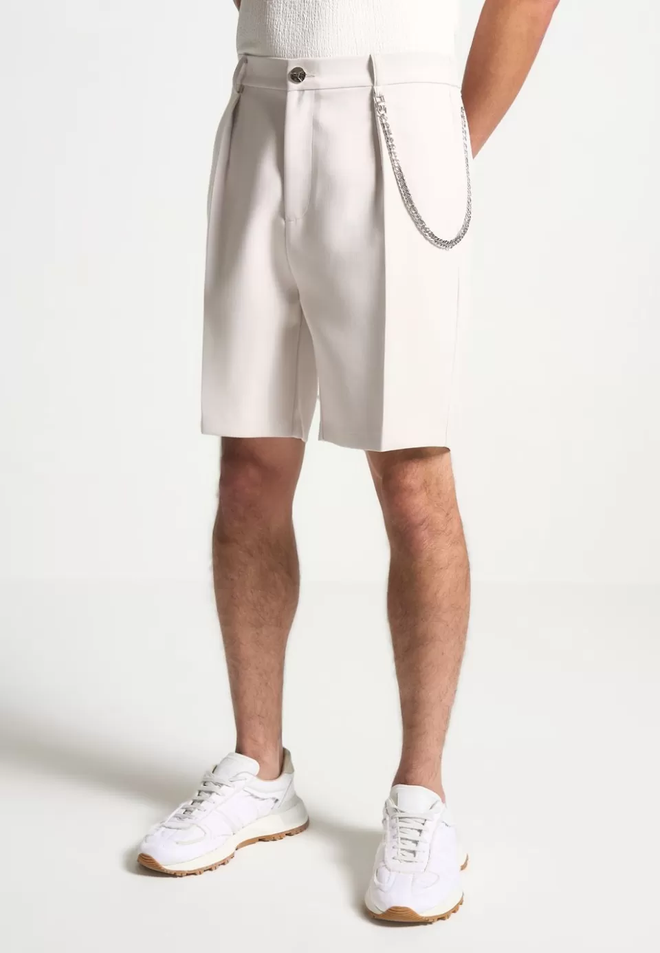 Manière De Voir Tailored Shorts With Chain>Man Shorts