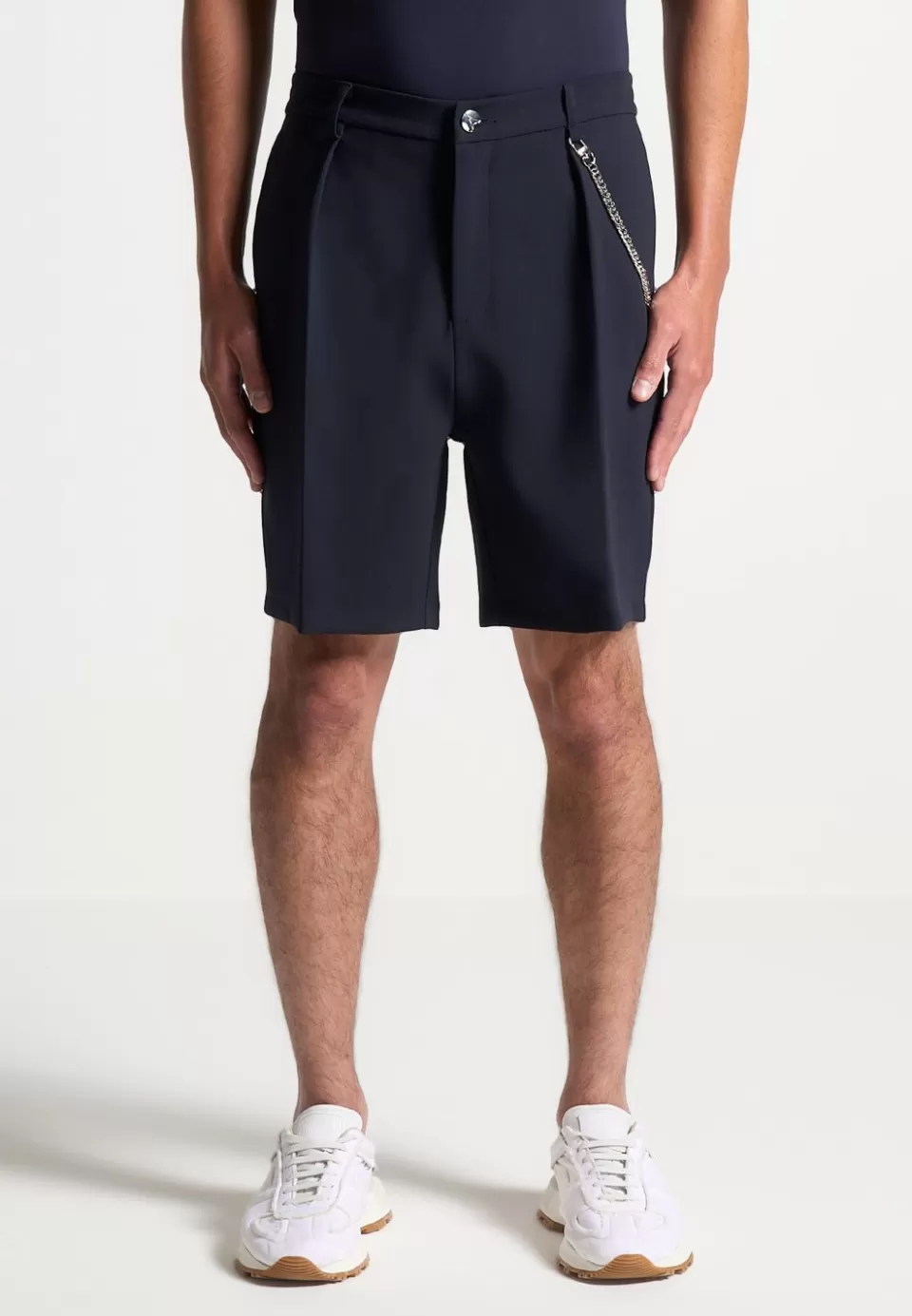 Manière De Voir Tailored Shorts With Chain>Man Shorts