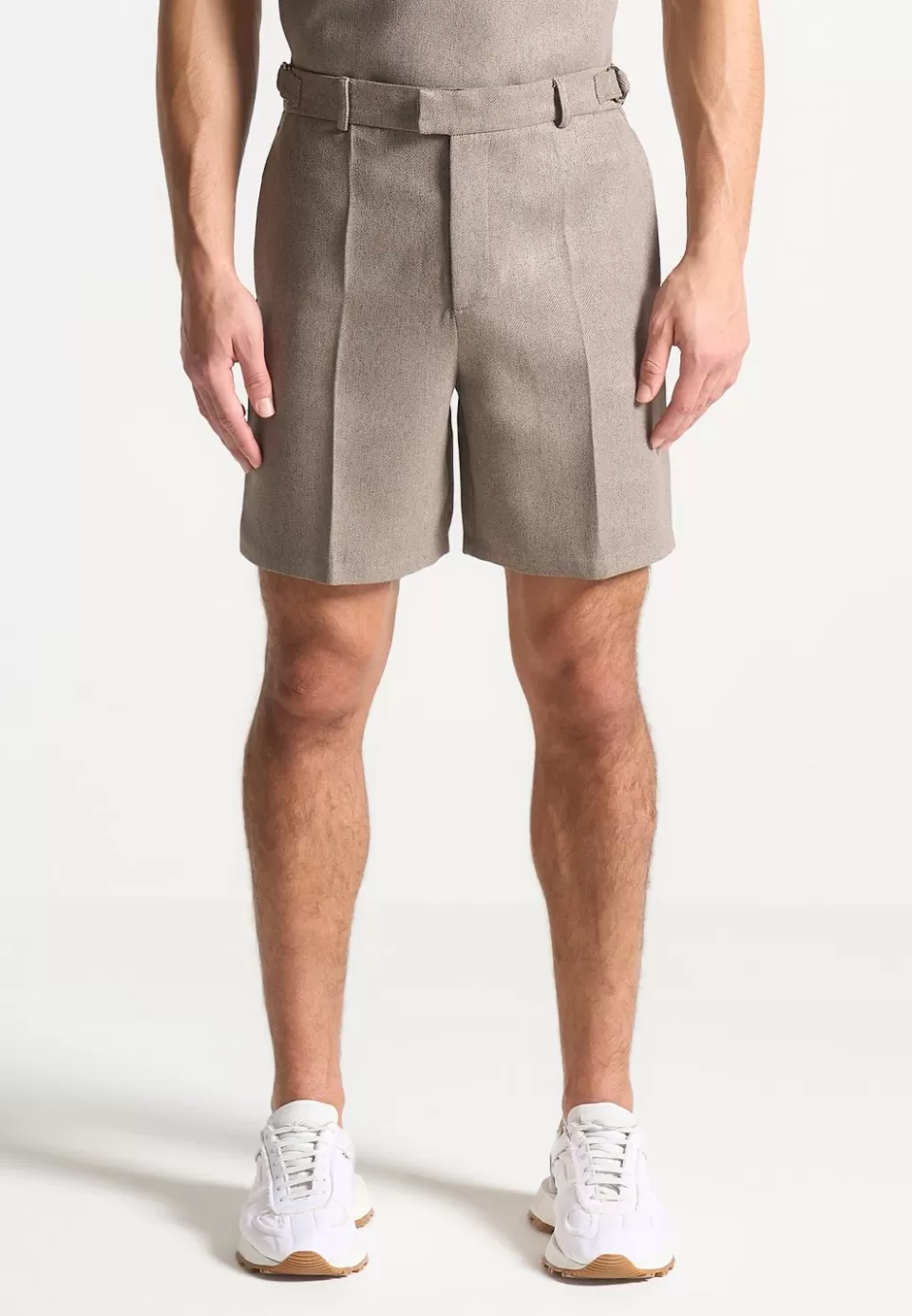 Manière De Voir Textured Tailored Shorts>Man Shorts